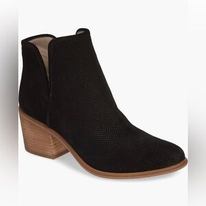 Hinge Black Suede Booties